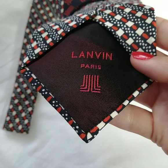 Lanvin Paris 100% Silk Tie Red, White, and Blue Basket Weave Pattern - Picture 9 of 14